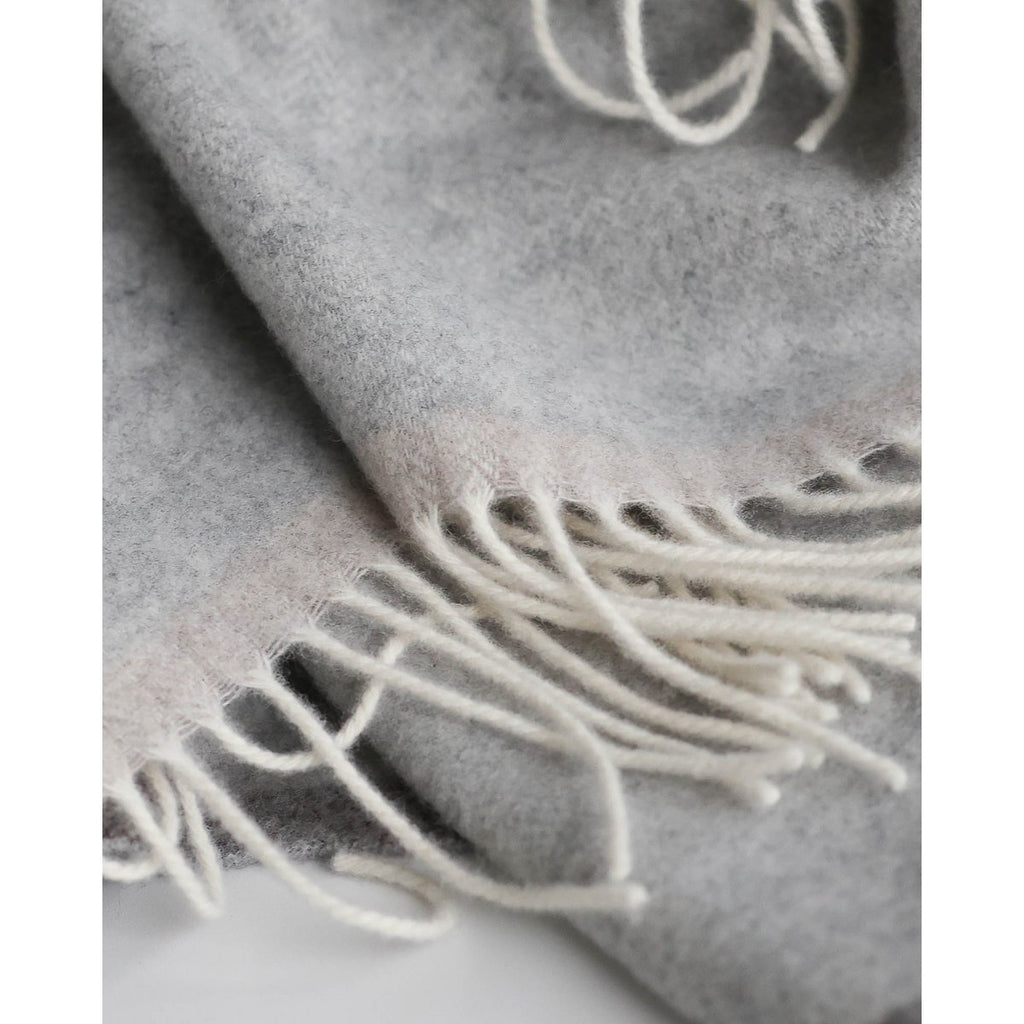 Merino & Kasjmier Plaid MILANO – Lichtgrijs