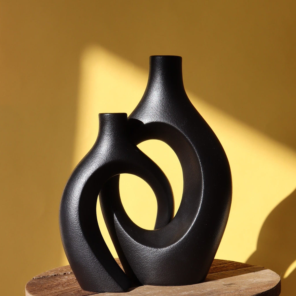 Keramieken Vazen Duo – Zwart | Sculpturaal Design