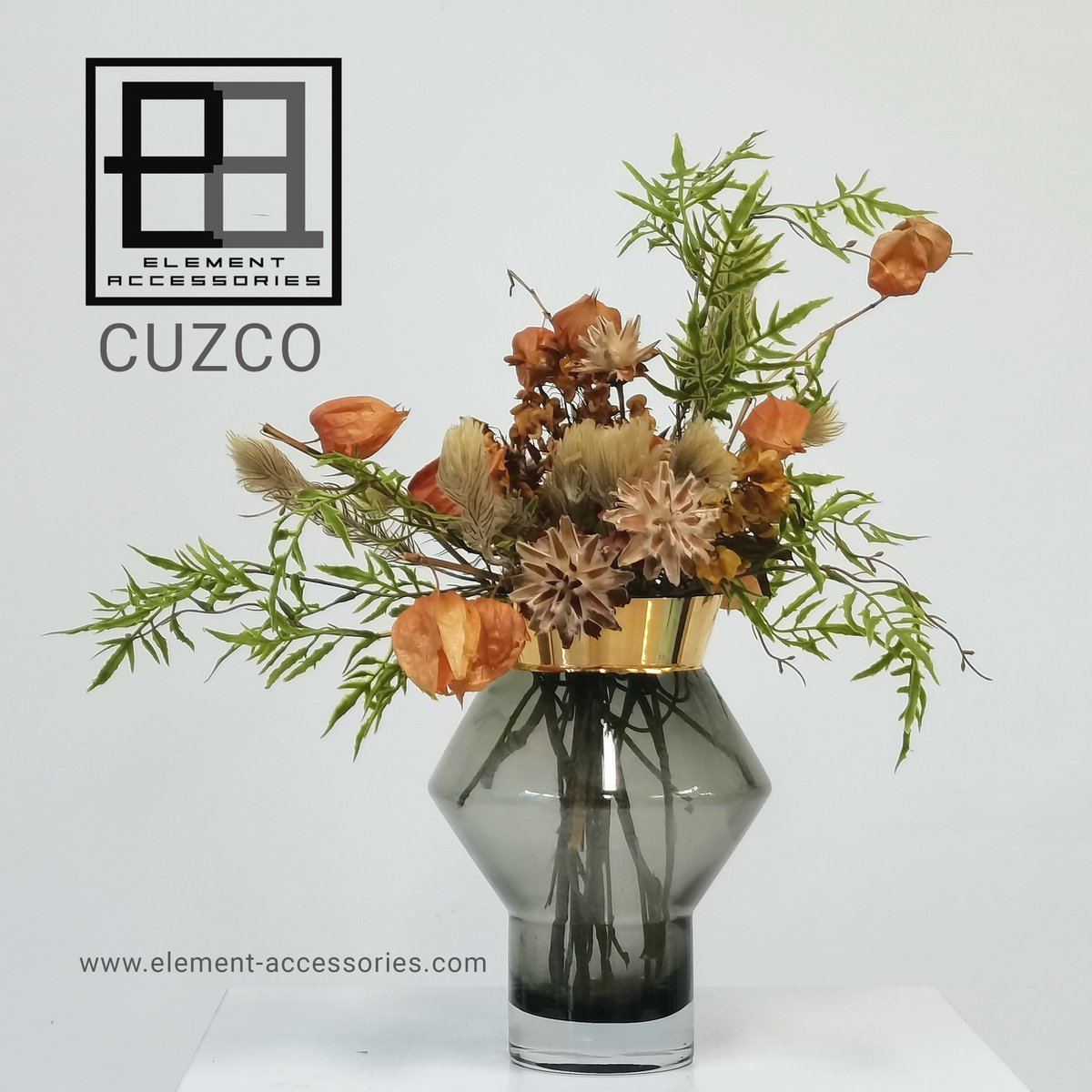 Designvaas CUZCO 23 – Grijs met 24K Gouden Accent | Trendy & Tijdloos