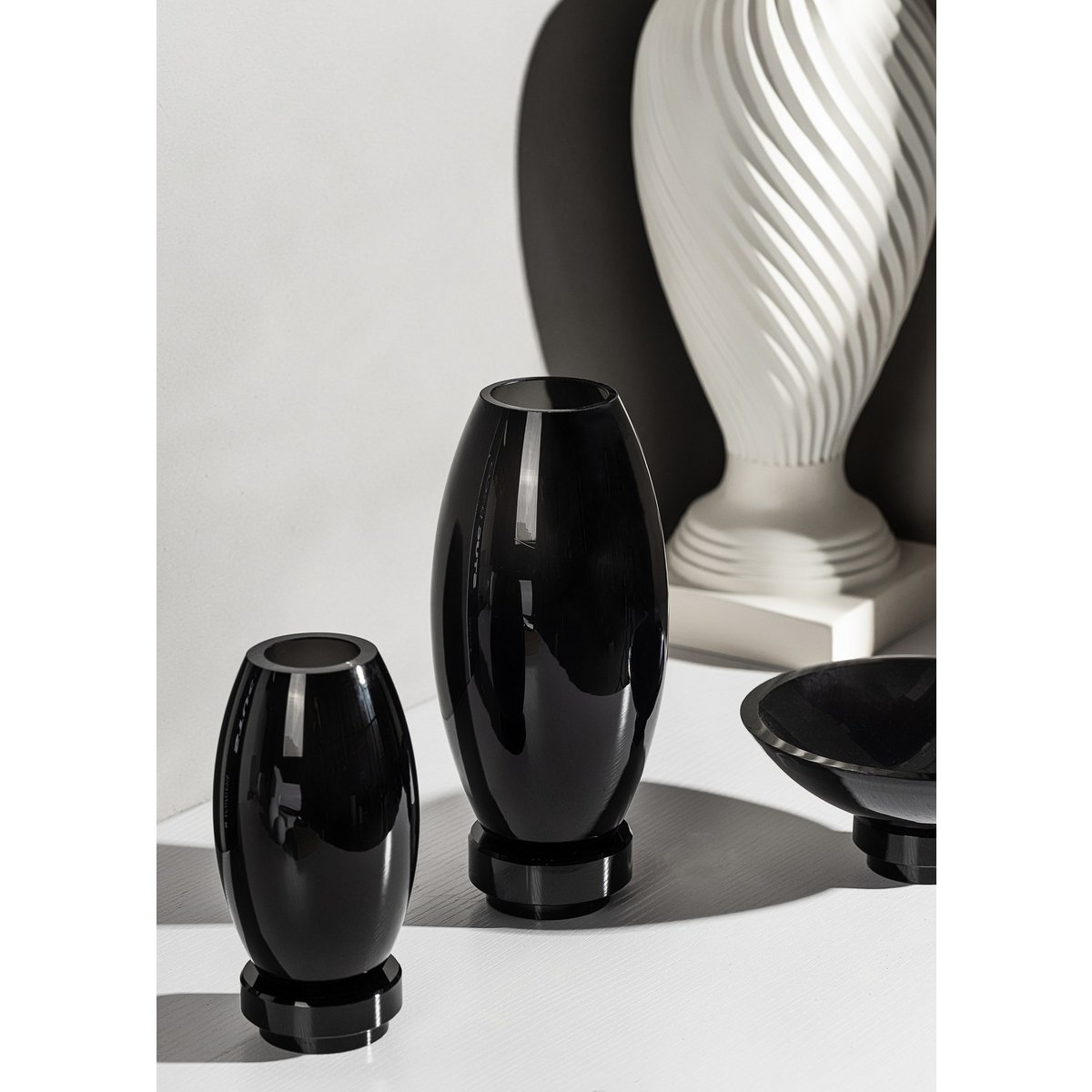 Designvaas RUDAL 15 – Zwart | Minimalistisch & Hedendaags Chinees Design
