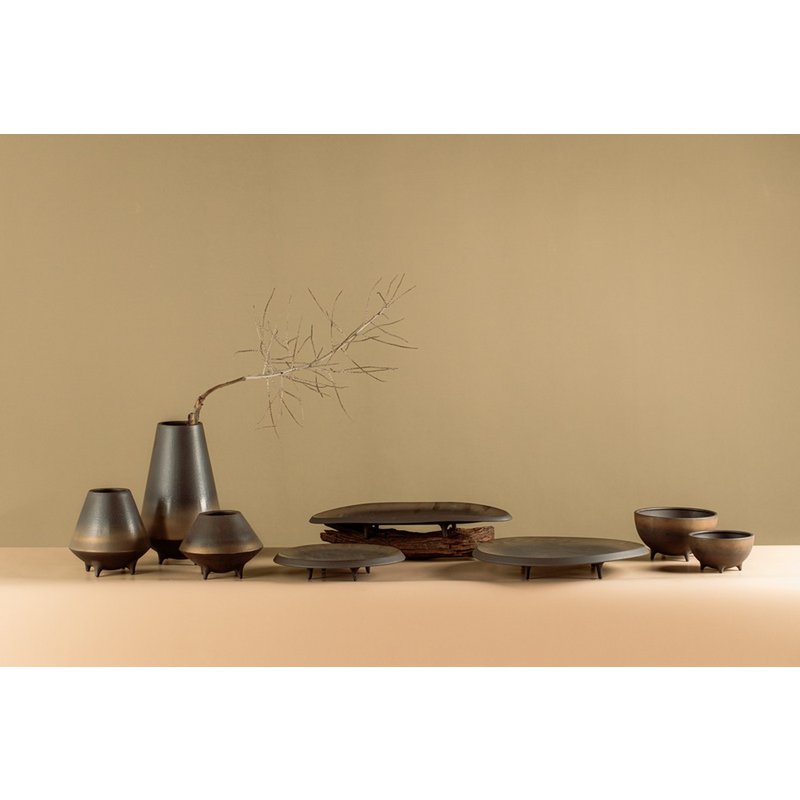 Design Schaal OTARU 20 – Brons naar Zwart | Modern Erfgoed & Sculpturale Rust