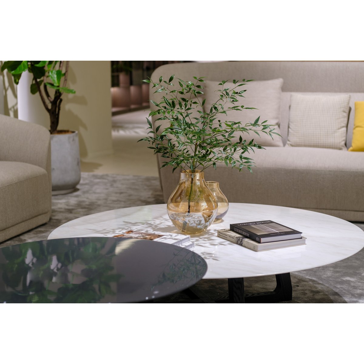 Luxe Glazen Designvaas ENVIE 26 – Oker / Licht Amber | Tijdloze Elegantie