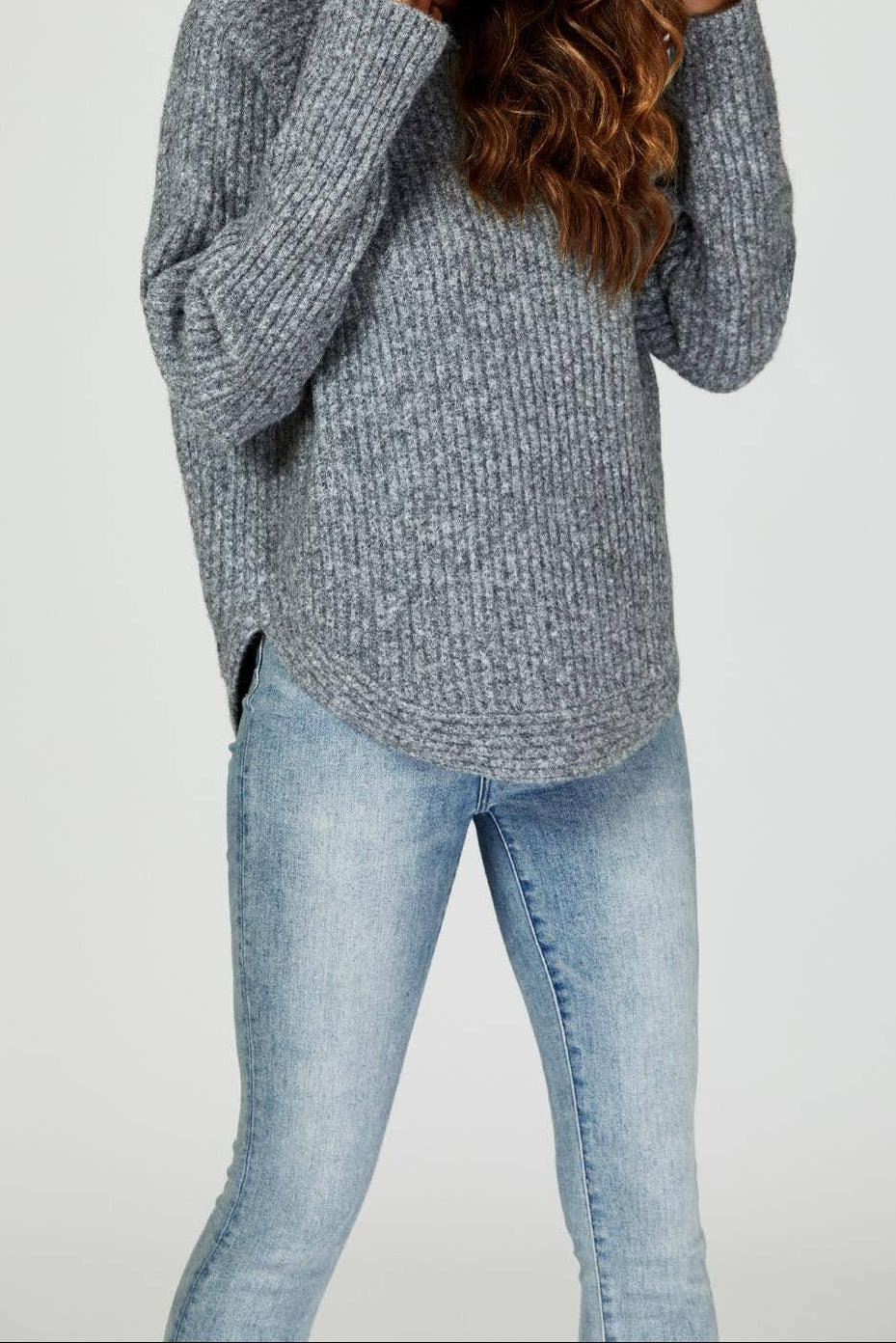 Luxe gebreide dameshoodie met ritsdetail – Grijs