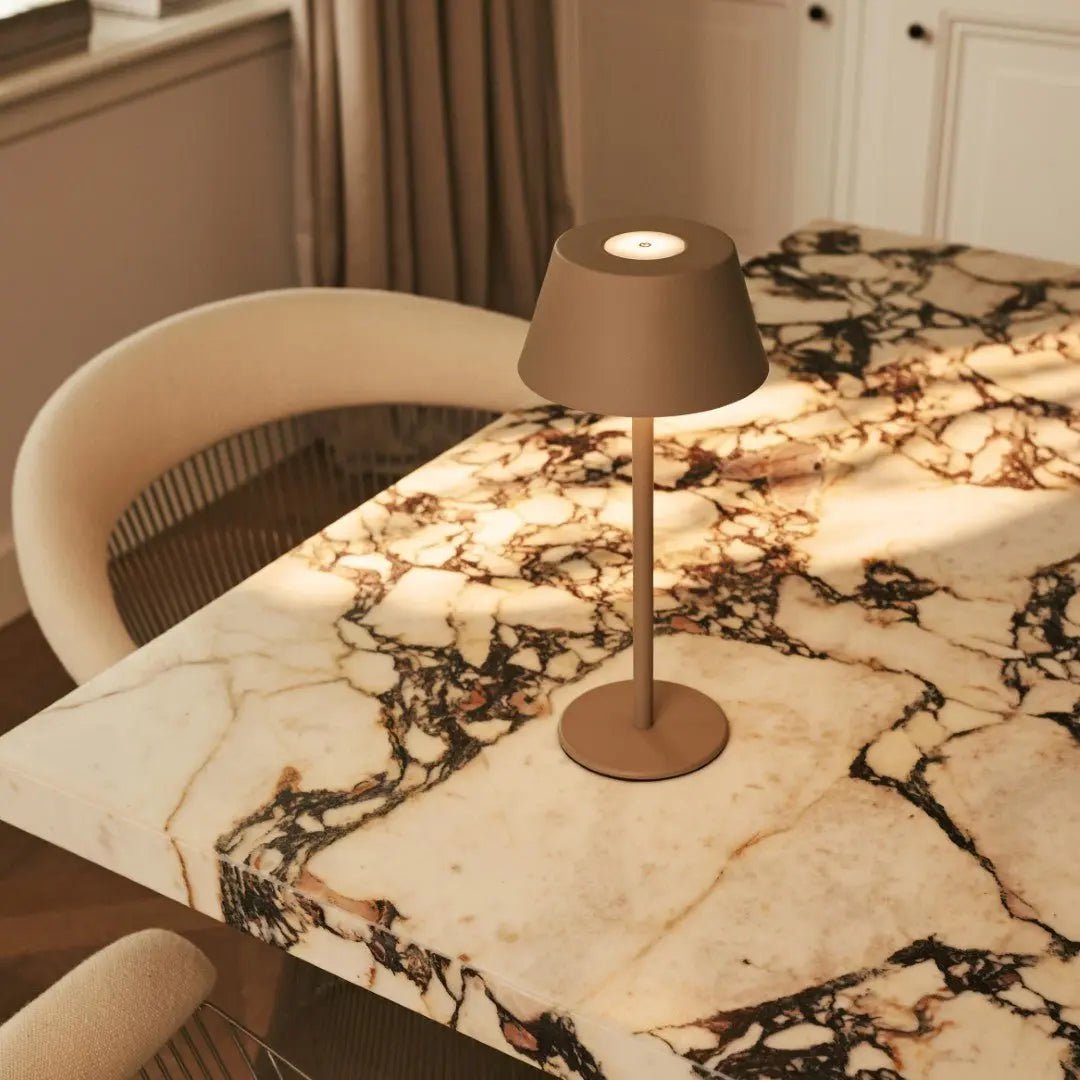 Milou Koala Bruin Oplaadbare Tafellamp – Modern en draadloos design