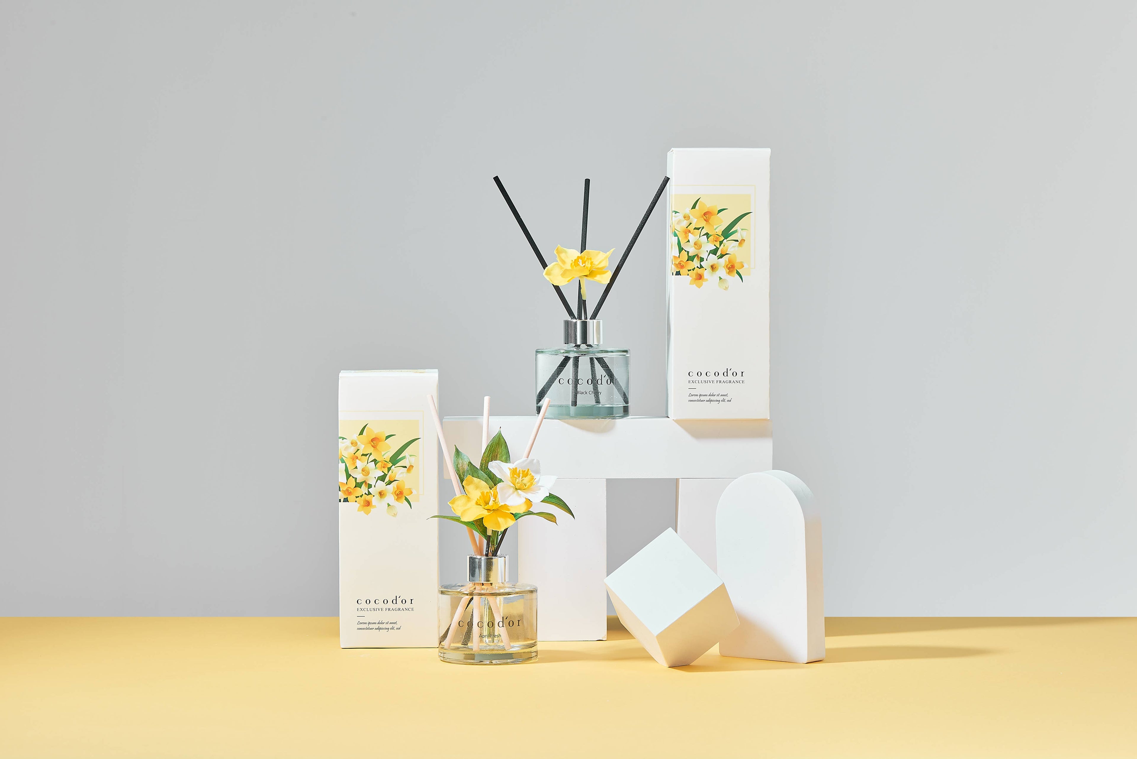 Diffuser met Bloemen – Narcis Vanille & Sandelhout (200 ml)