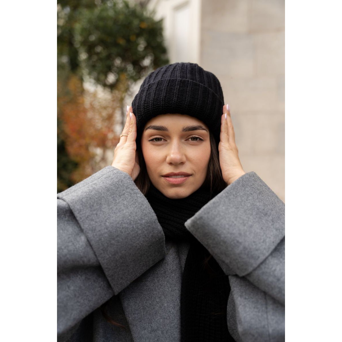 SOPHIE muts - 100% merinowol - zwart
