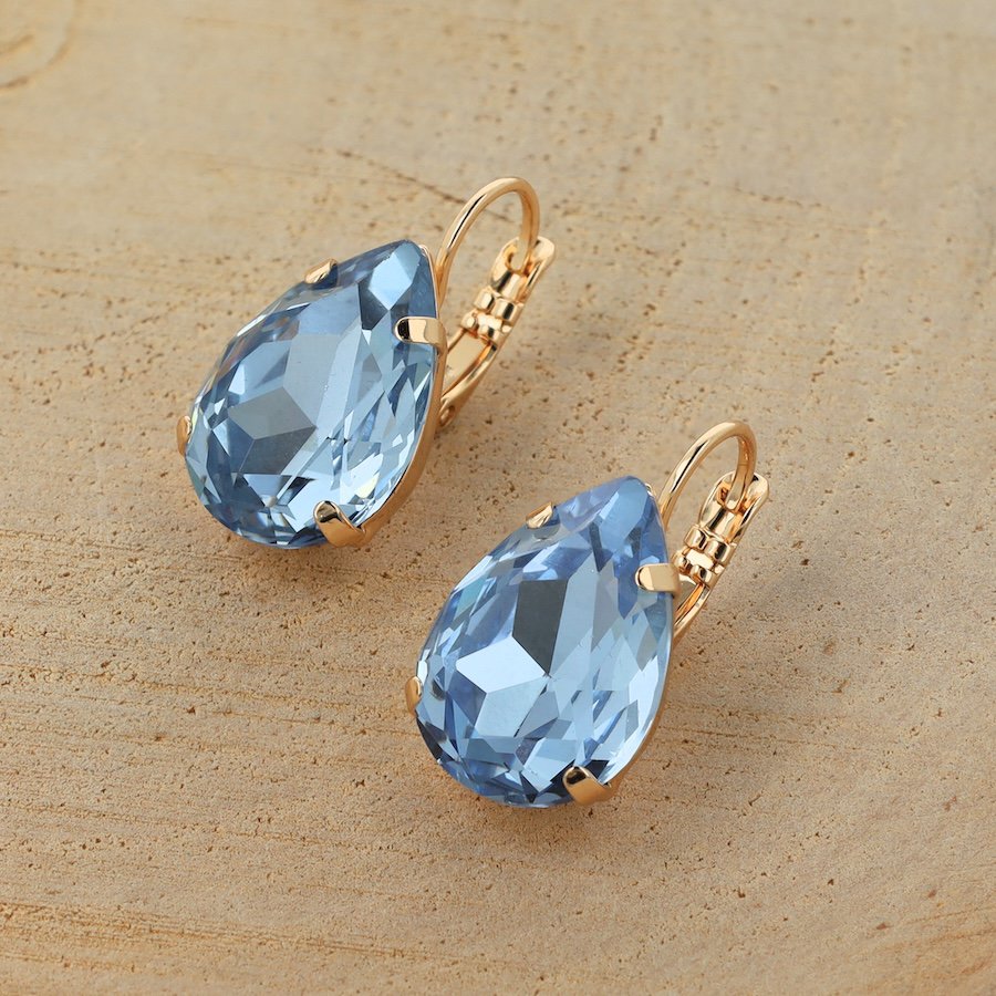 Lacrima Light Sapphire oorhangers – goud & blauw