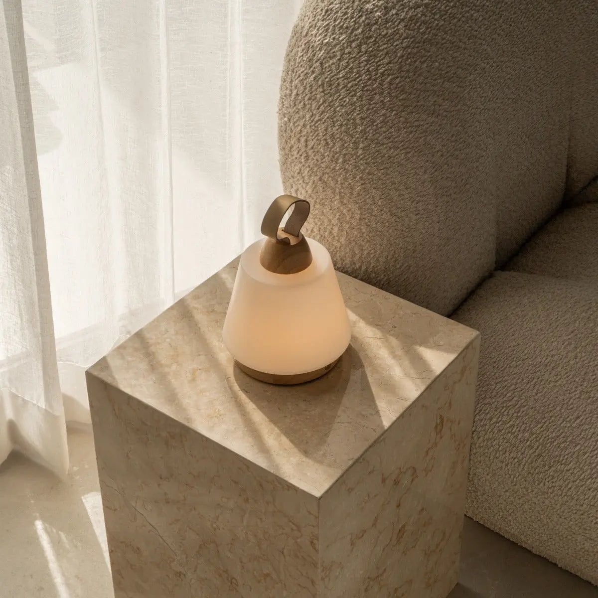 Liv Lichtbruin Oplaadbare Lamp – Warm design met leren detail