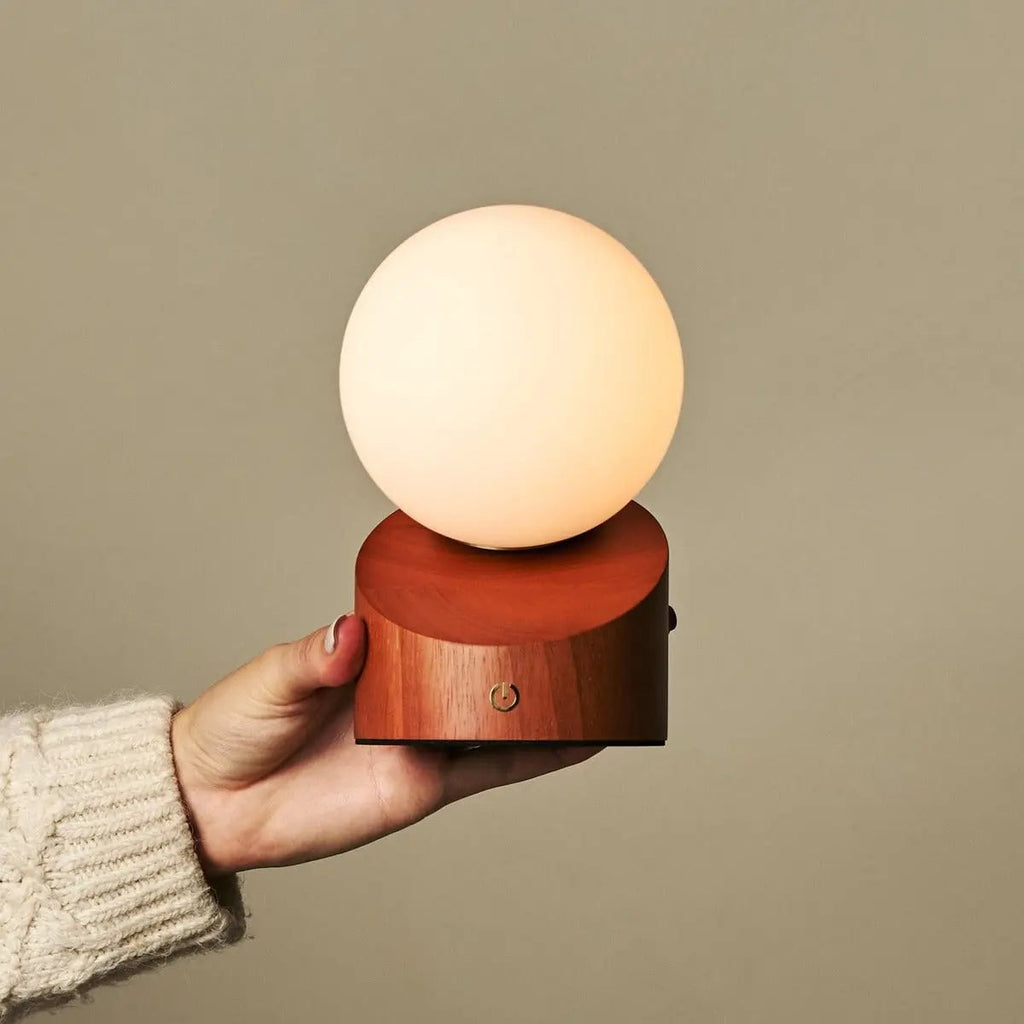 Morris Kastanjebruine Oplaadbare Lamp | Stijlvol, draadloos & duurzaam design