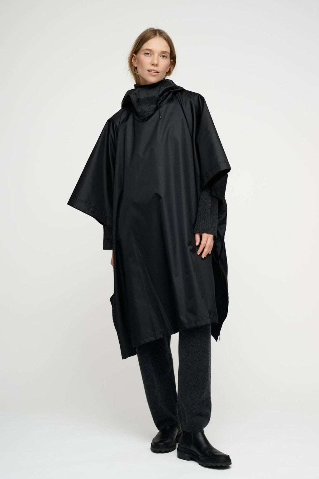 Let It Rain Poncho – Unisex - stijlvol en duurzaam droog blijven