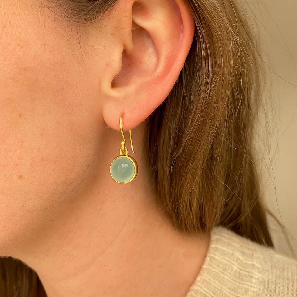 Noa Oorbellen met Aqua Chalcedoon – Verguld Sterling Zilver
