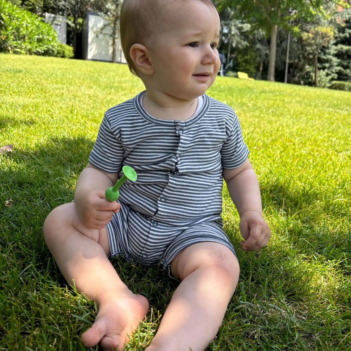 Biologische babyromper – indigo gestreept