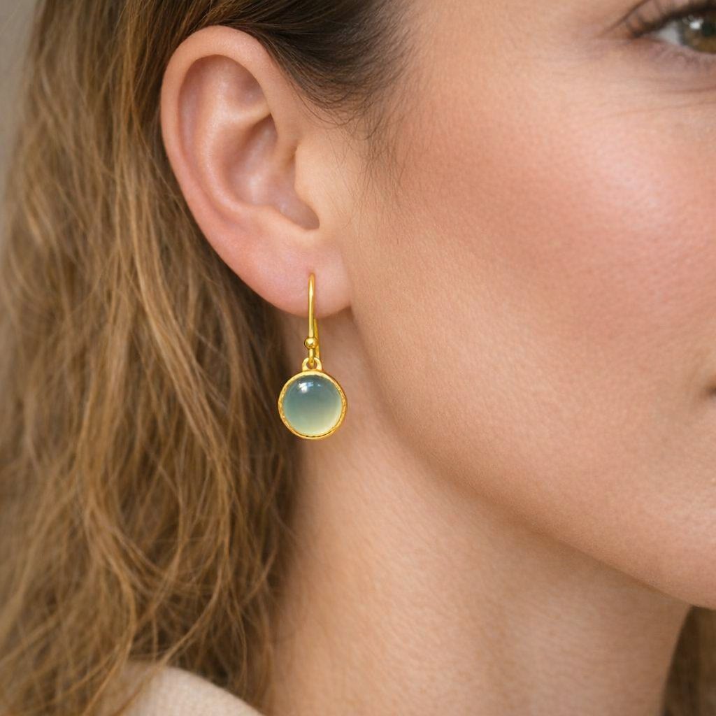 Noa Oorbellen met Aqua Chalcedoon – Verguld Sterling Zilver