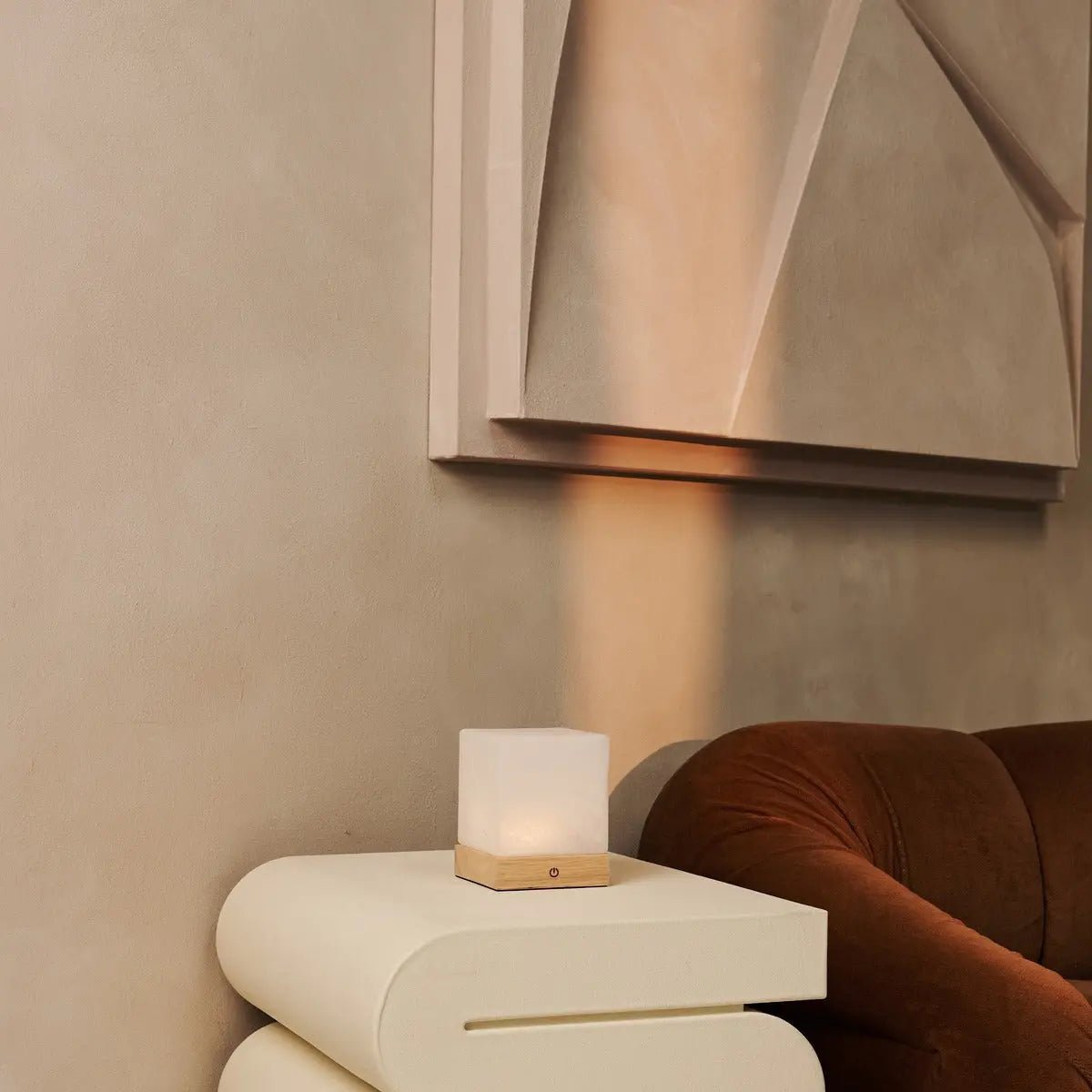 Yce Lichtbruine draadloze houten lamp | Oplaadbaar, dimbaar & tot 100 uur batterijduur