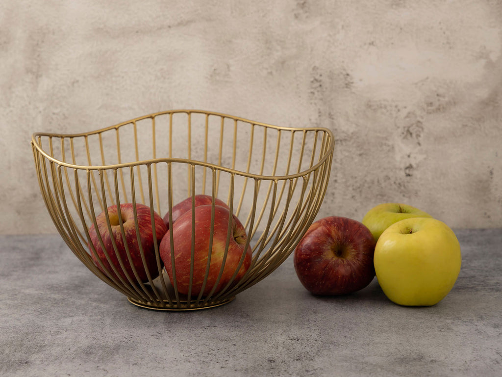 Luxe goudkleurige Metalen schaal – Ø25 × H14 cm | Handgemaakt in Wave-Design