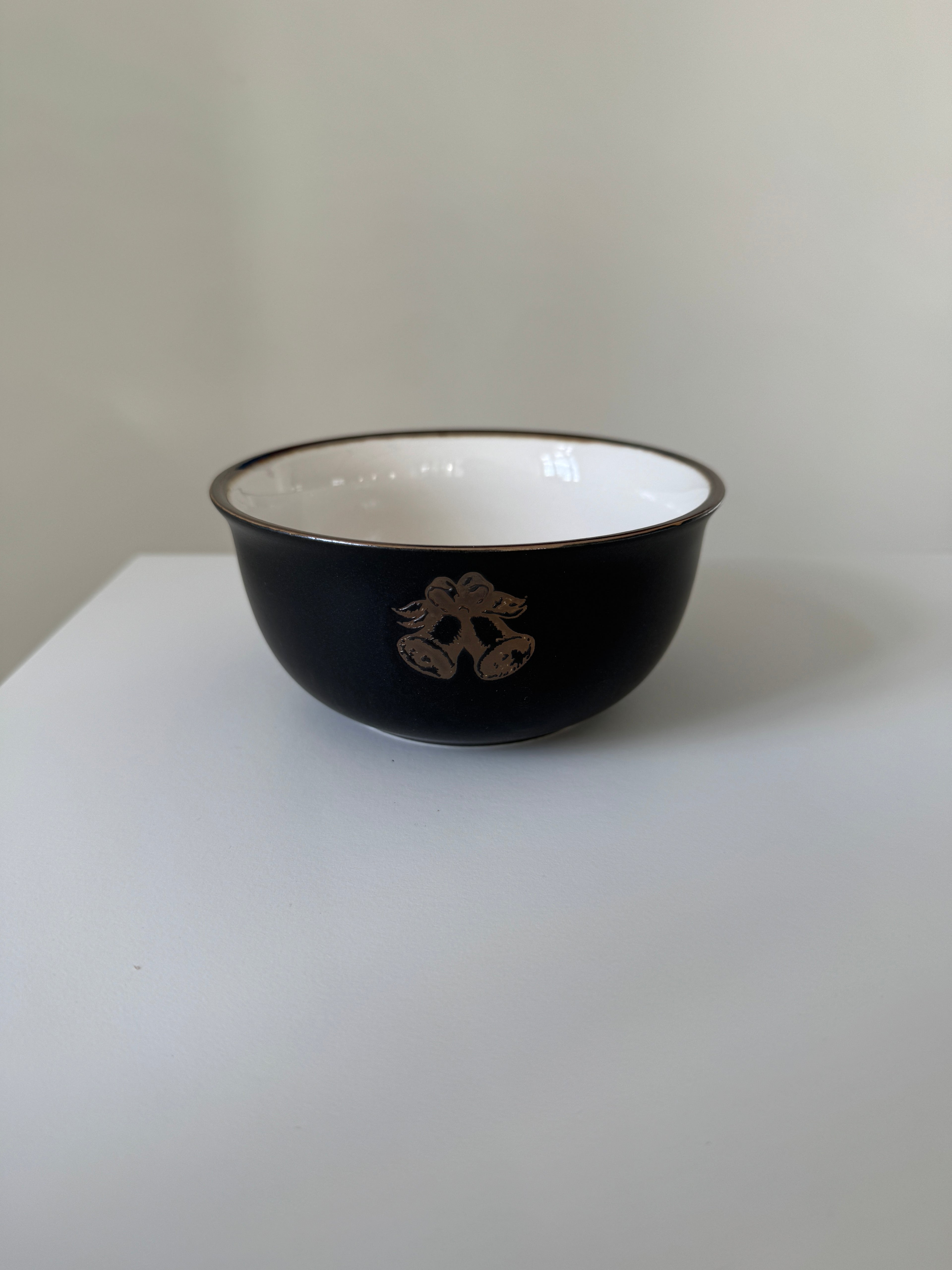 Siaki Kerstschaal van Porselein – 450 ml (Assorti)