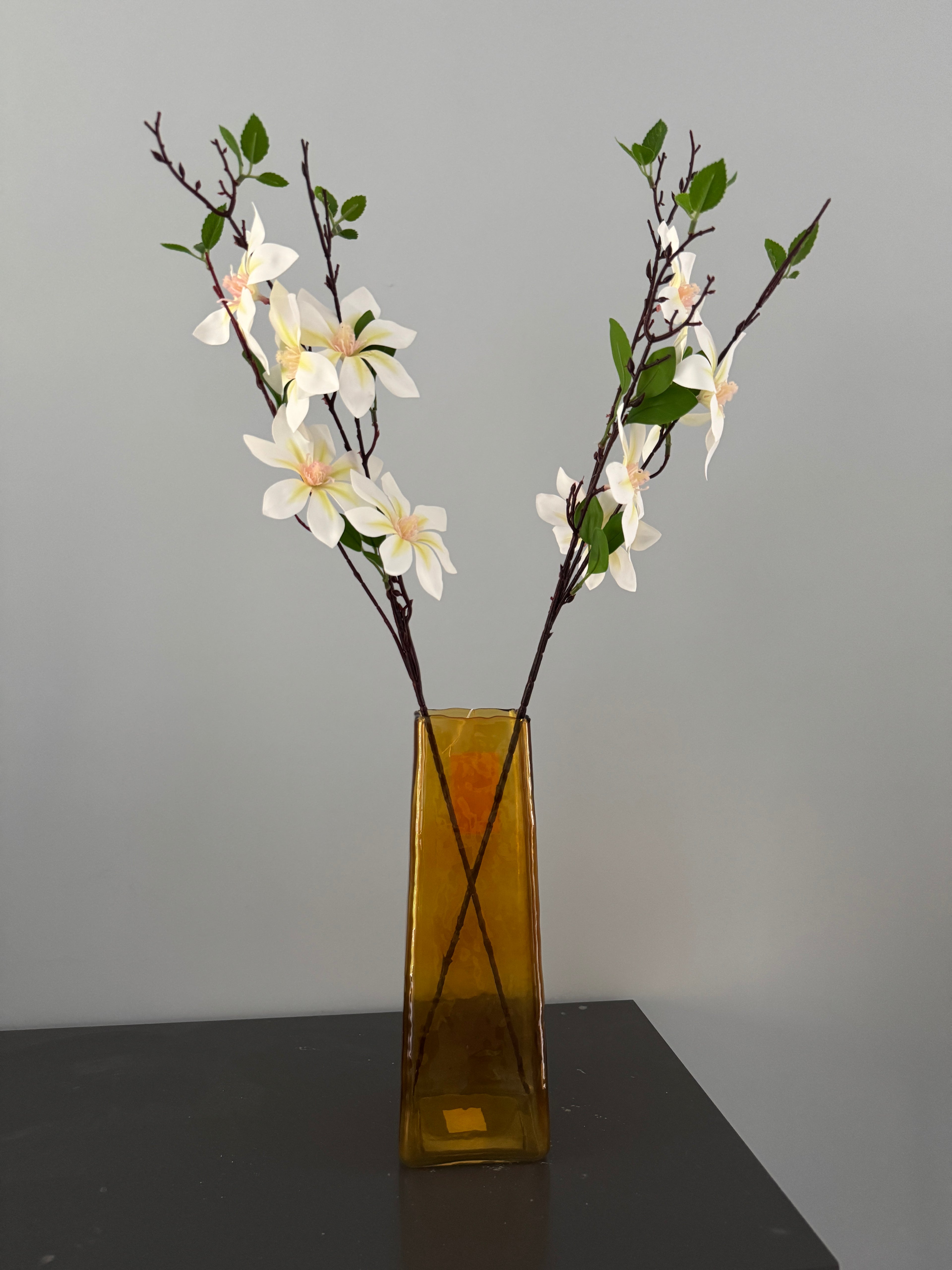 Light & Living Vaas ‘Iduna’ – Geel Glas (35 cm)