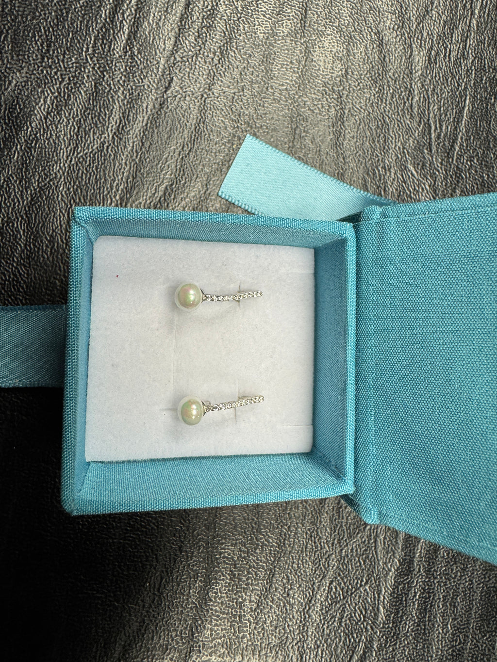 Zilveren creolen met witte zirkonia – drie banen