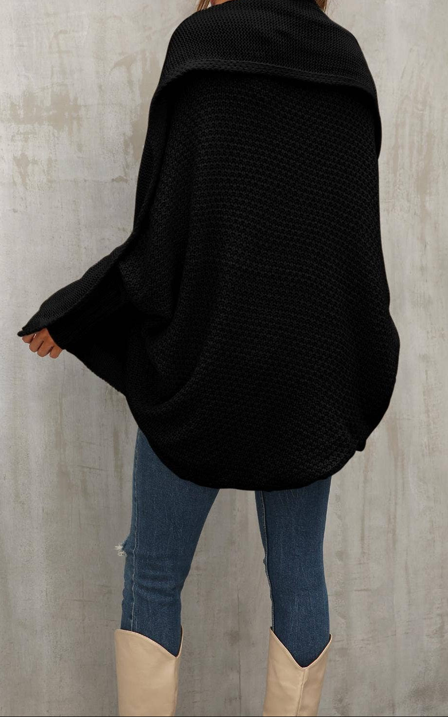 Warm oversized damesvest met plooi-detail – Zwart