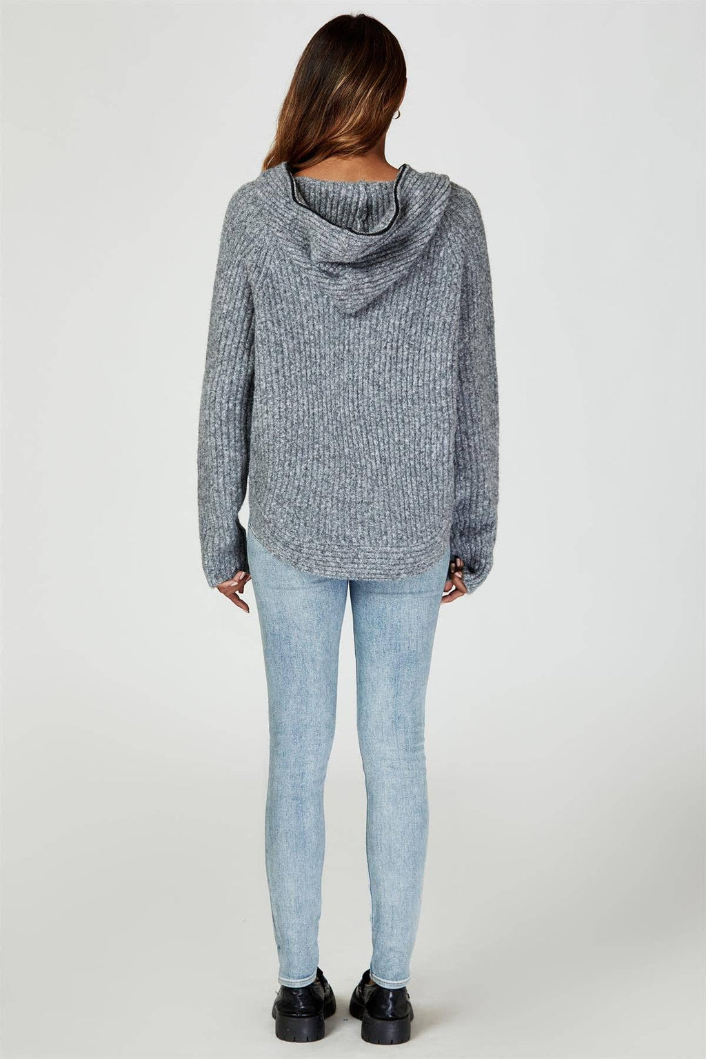 Luxe gebreide dameshoodie met ritsdetail – Grijs