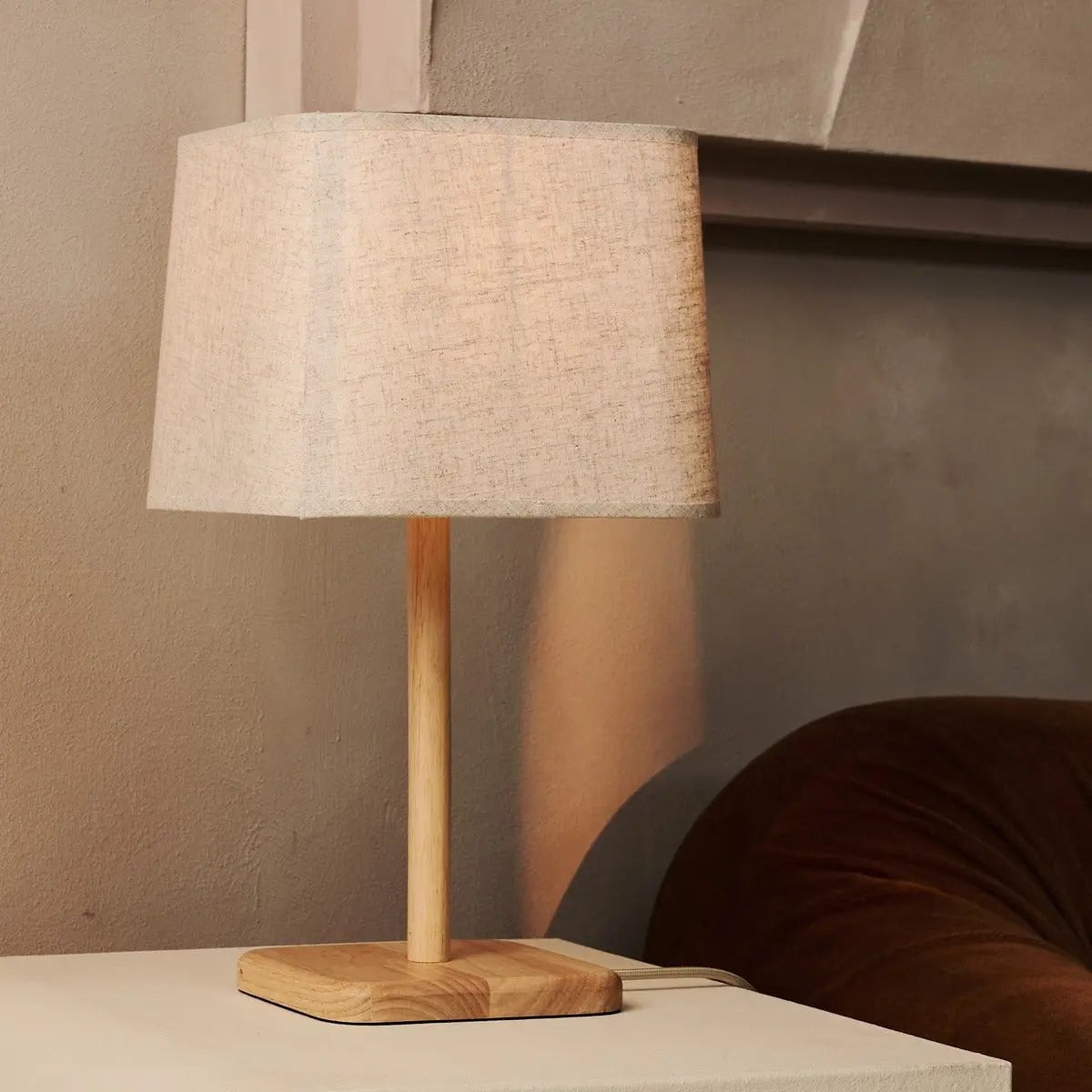 Marley Houten Lamp met Beige Kap | Stijlvolle & organische woonverlichting