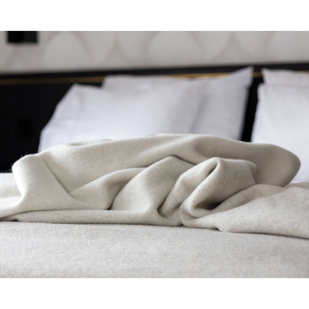 Merino & Kasjmier Beddeken IVORY DUNE – Ivoor / Beige