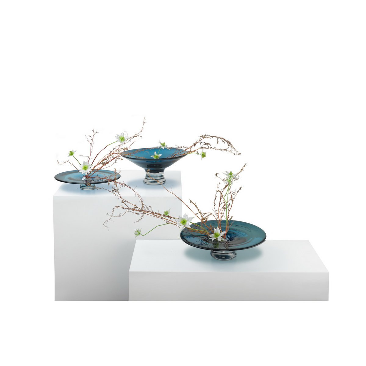 ALA 10 IB – Luxe Glazen Schaal in Inktblauw | Sculpturaal & Indrukwekkend Design