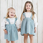 Biologische mousseline babyjurk met franjes – aqua