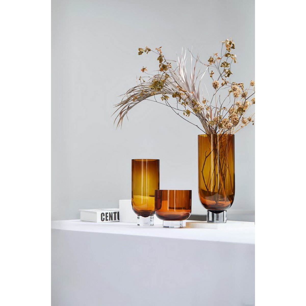 Moderne Lage Vaas / Schaal OMAHA07AM – Amber | Sober Design