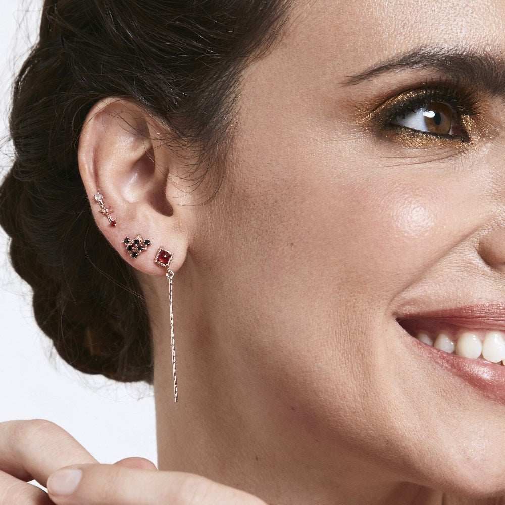 Matangi-oorbellen – zilver verguld met roségoud & zwarte spinel