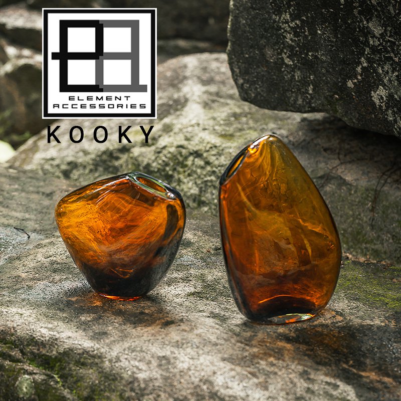 Designvaas KOOKY KOO16AM – Amber | Sculpturaal & High-End Design