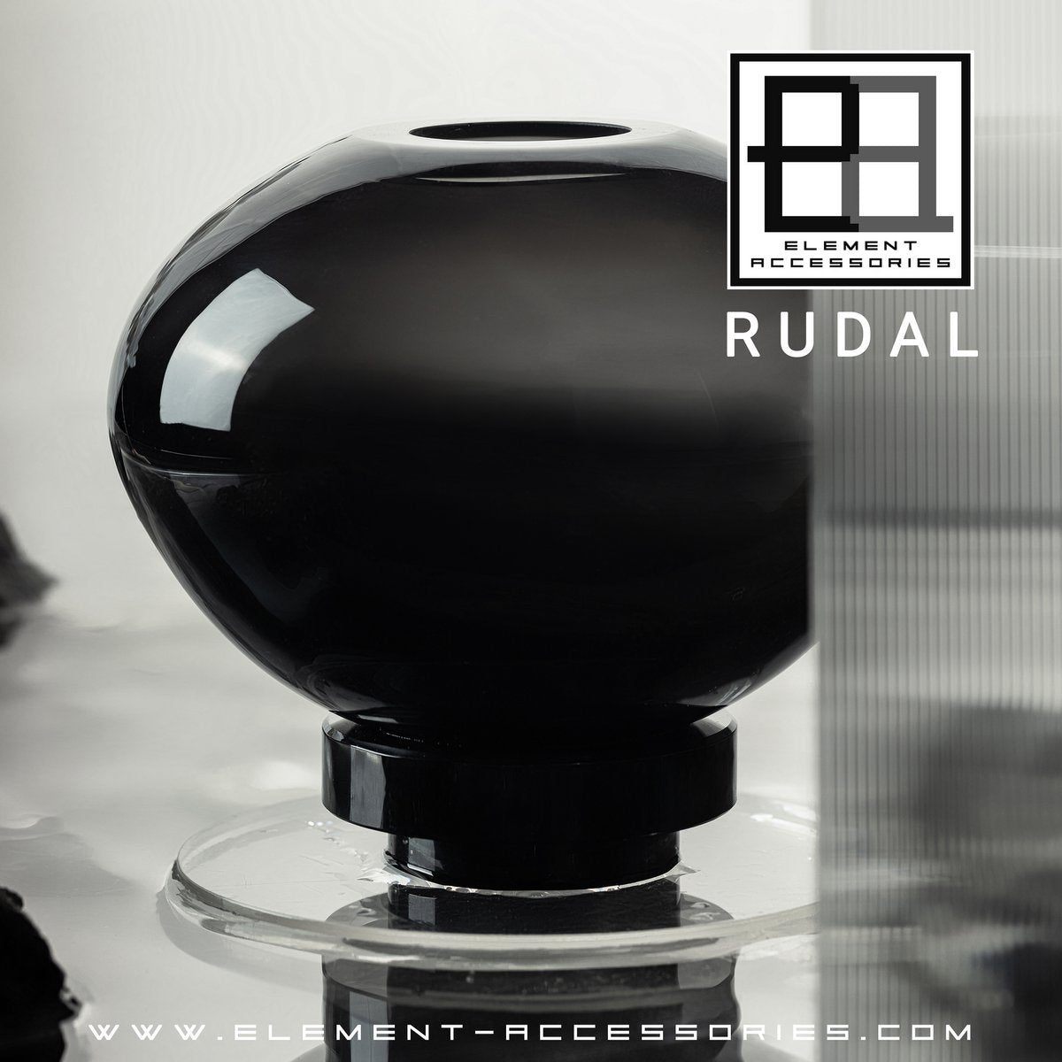 Designvaas RUDAL 22 – Zwart | Minimalistisch & Hedendaags Chinees Design