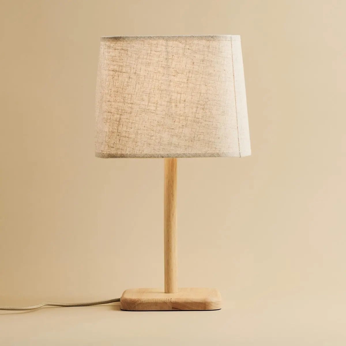 Marley Houten Lamp met Beige Kap | Stijlvolle & organische woonverlichting