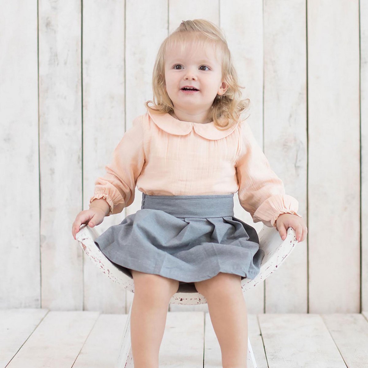 Biologische Mousseline Bodyblouse met Peter Pan-kraag – Zalm