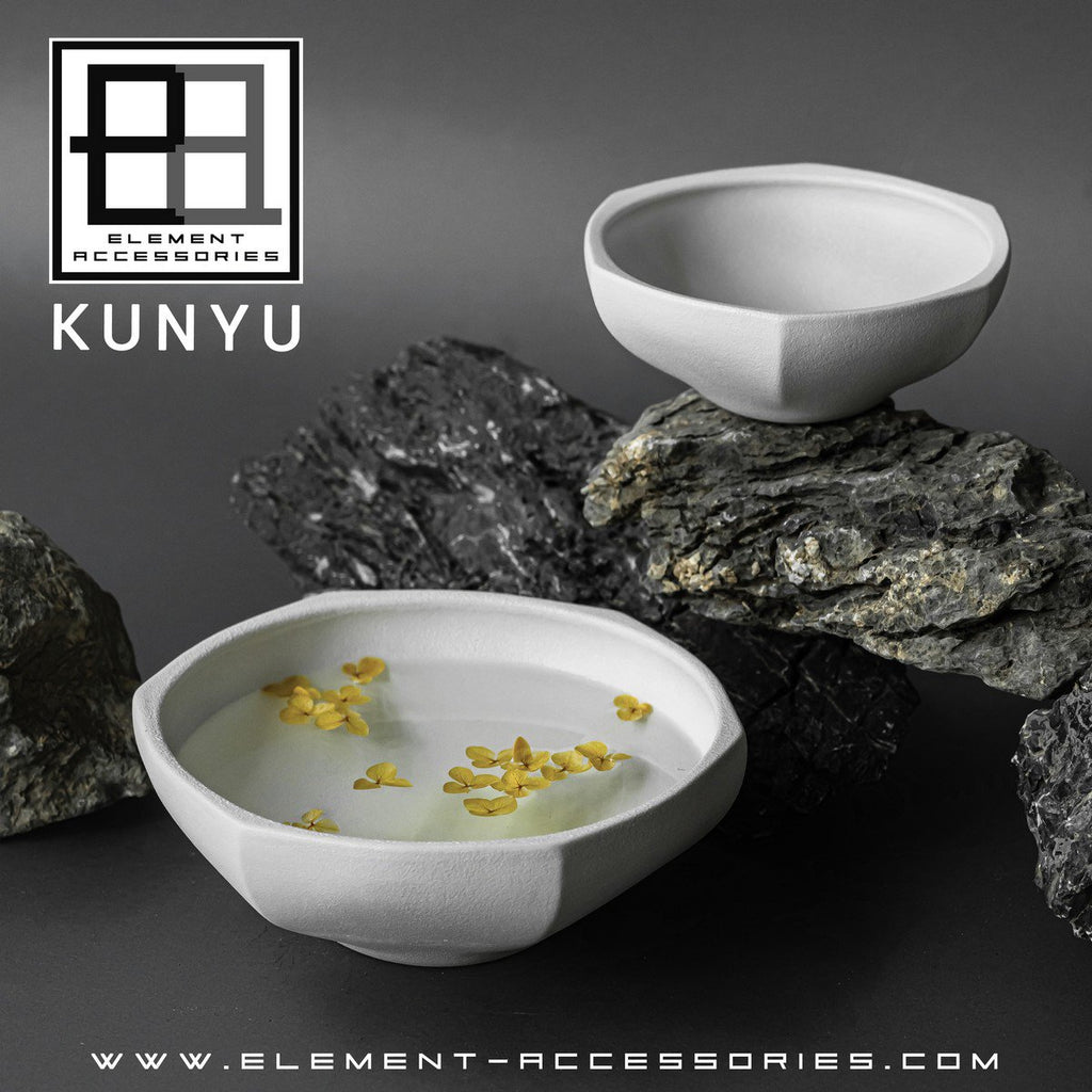 Designkom KUNYU 22 – Zwart | Geometrische Perfectie & Tactiel Design