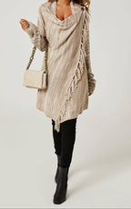 Luxe gebreid damesvest met franjes en knoopdetail – Taupe & beige